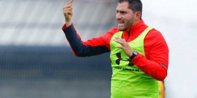 Entrenador Agustín Contreras. Fotografía de grupo Milenio.