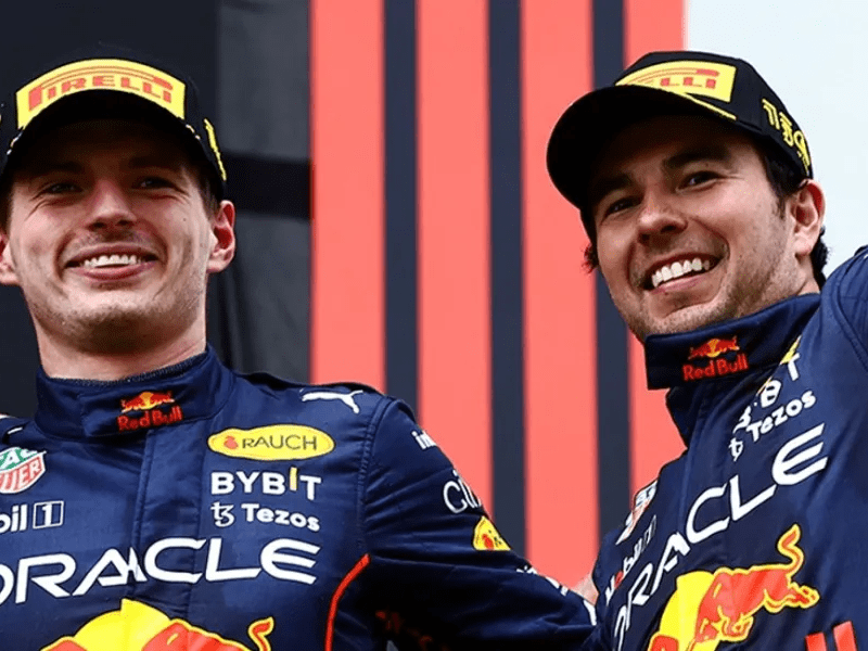 Podio de Red Bull en una intensa y complicada&nbsp;carrera